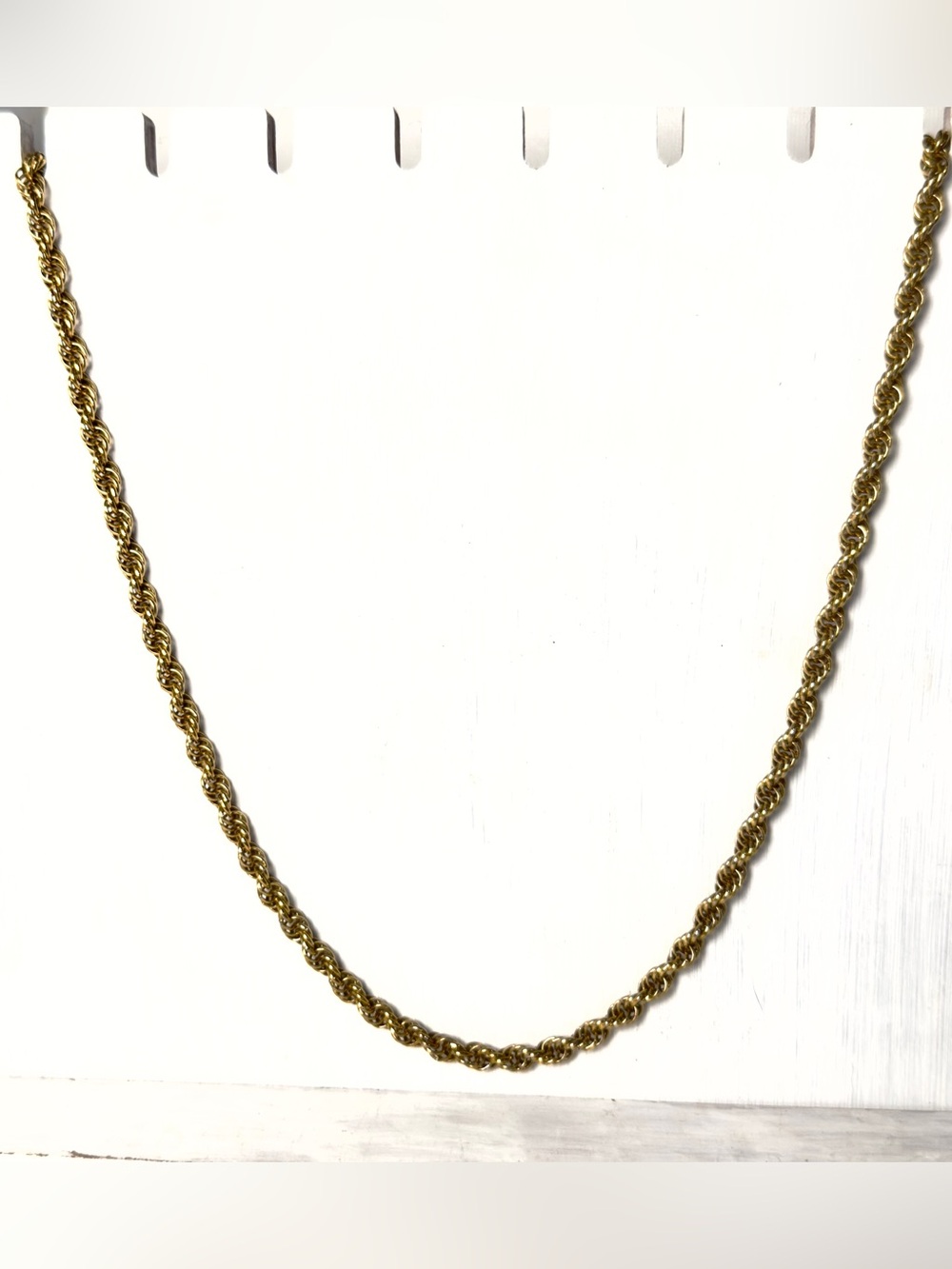 Vintage Monet gold tone twisted rope chain necklace Women’s costume jewelry
